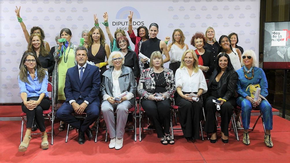 Distinciones con motivo del Día Internacional de la Mujer.